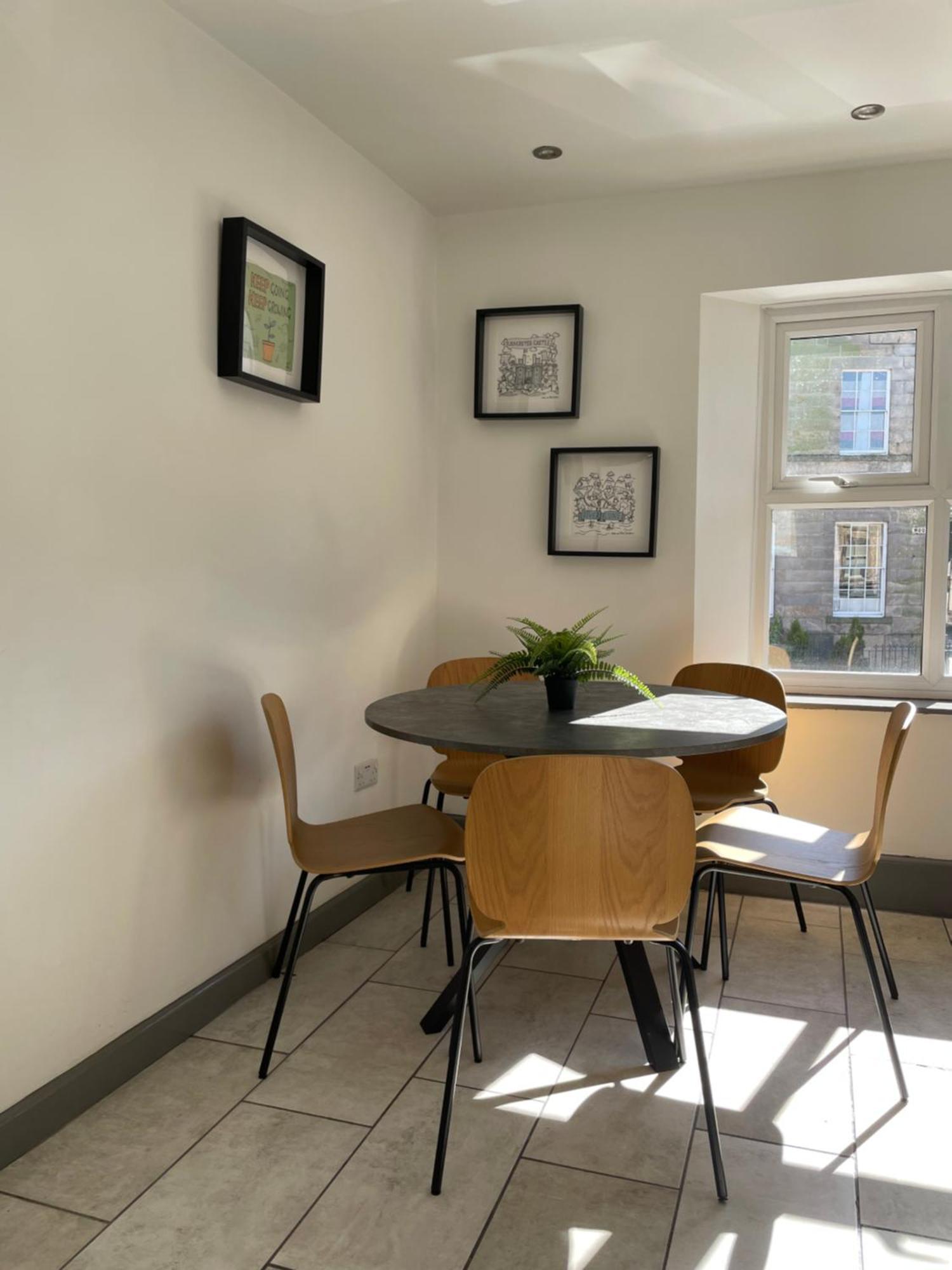 Spacious City Centre Property Lancaster Exterior foto
